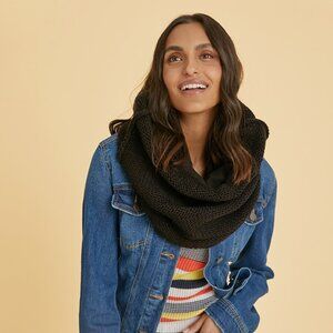 Plush Fleece-Lined Black Knit Infinity Scarf / Neck Warmer